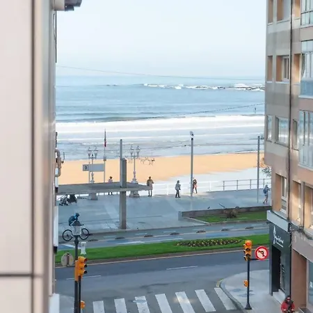 Апартаменты Avg La Playa 17