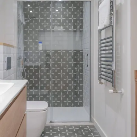 Avg La Playa 17 公寓